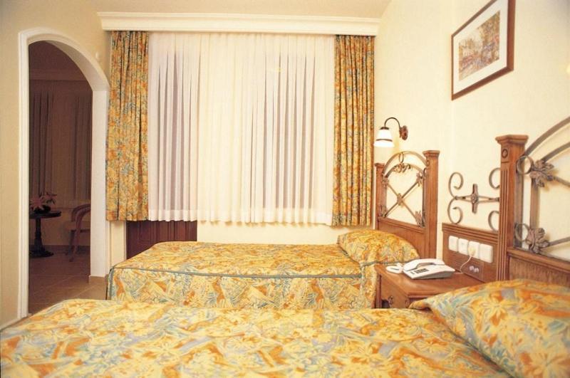 Amber-Rose Apart Hotel Alanya Phòng bức ảnh